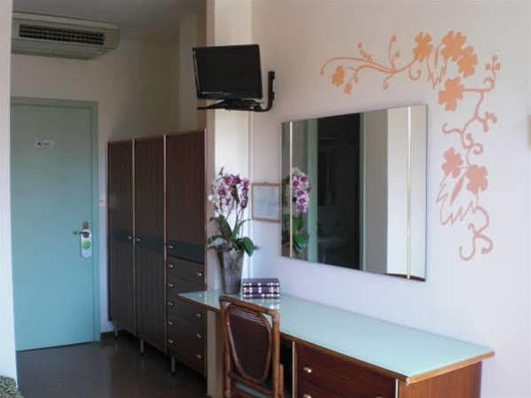Hotel Hiki 3 Superior บิบิโอเน ภายนอก รูปภาพ